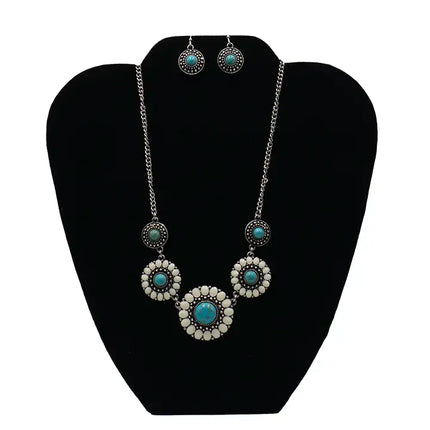 Bohemian Flowered Necklace